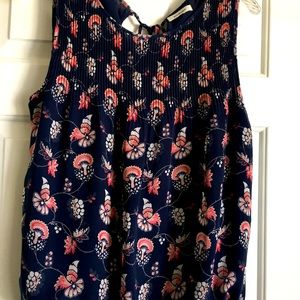 Max studio short sleeve shirt